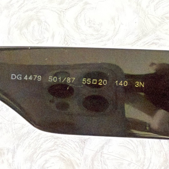 Dolce & Gabbana Sunglasses Black 100% authentic - Picture 14 of 16